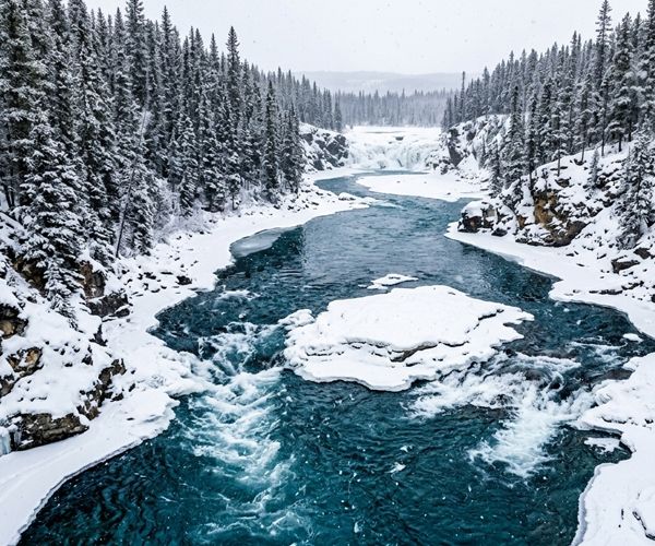 Madison River in winter, Yellowstone National Park